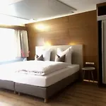 Bergquell Tirol 아파트 융홀츠